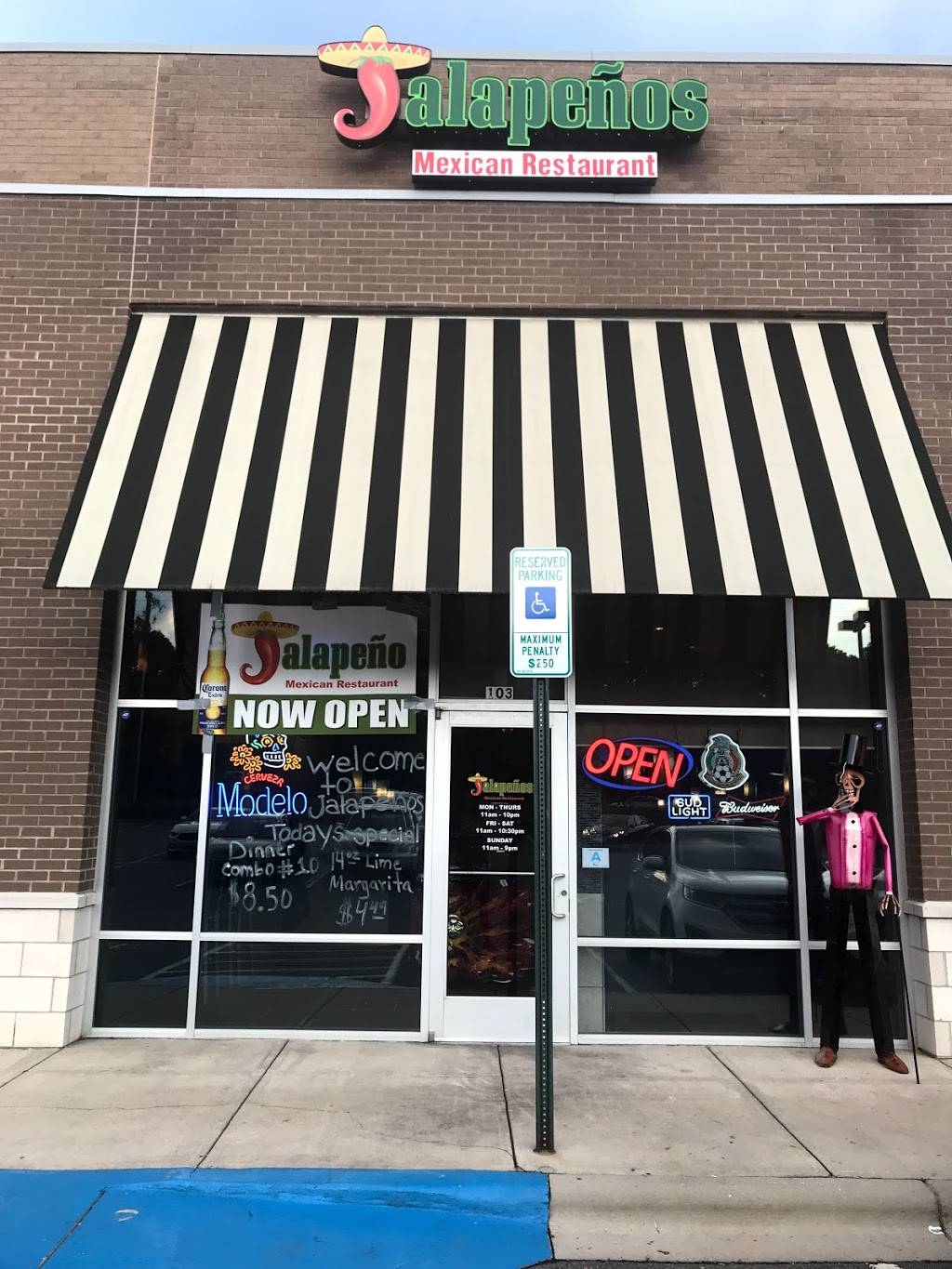 Jalapeños Mexican Restaurant | restaurant | 10092 Charlotte Hwy suite 103, Indian Land, South Carolina, SC 29707, USA | 8032284997 OR +1 803-228-4997