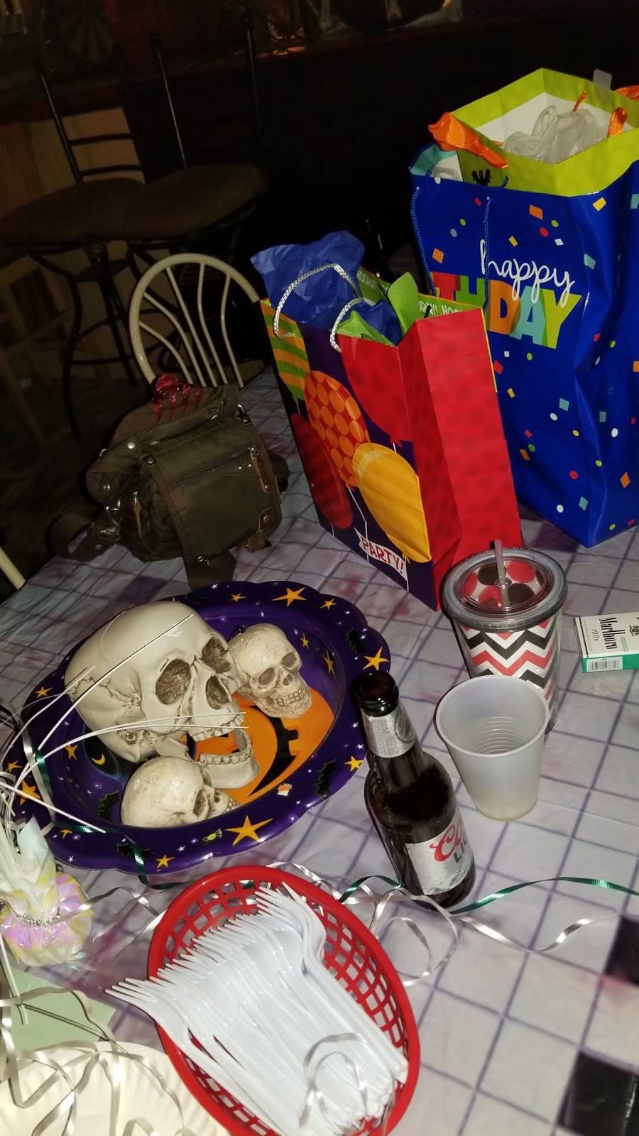 Anchor Up Club & Grill | restaurant | 576 Highport Rd, Pottsboro, TX 75076, USA | 9037866144 OR +1 903-786-6144