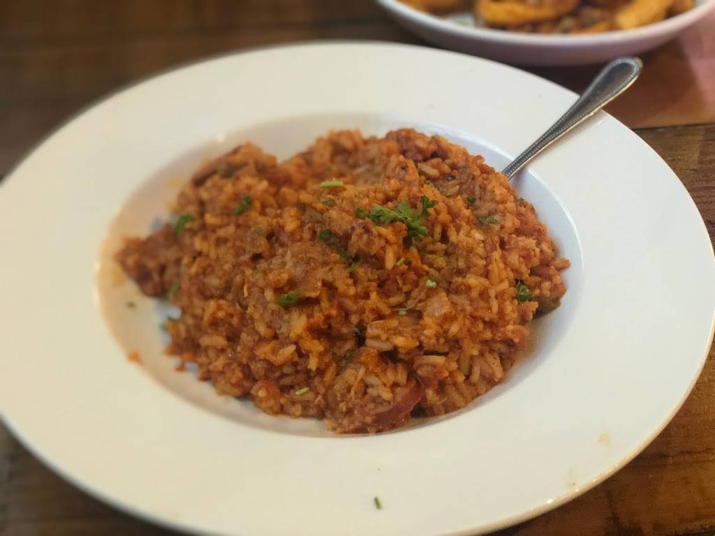 The Green Gator Toyota Music Factory | restaurant | 340 West Las Colinas Boulevard STE 100, Irving, TX 75039, USA | 4697066190 OR +1 469-706-6190