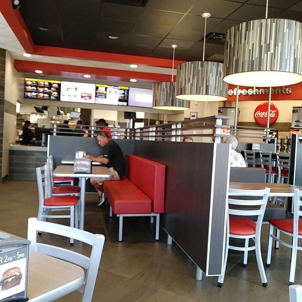 Hardees | restaurant | 802 S 14th St, Leesburg, FL 34748, USA | 3524600410 OR +1 352-460-0410