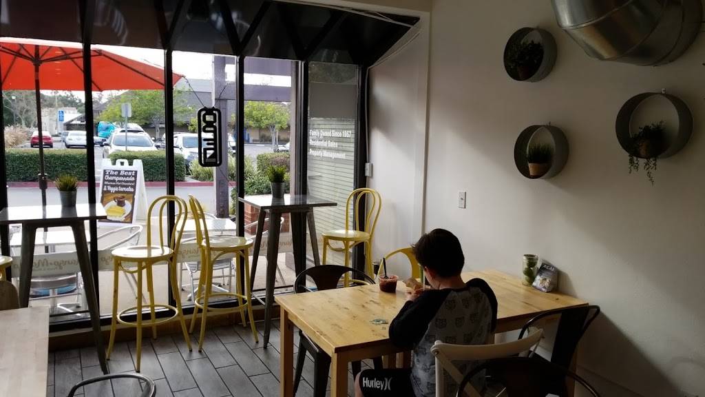 Mango.Mango Fresh and Healthy | restaurant | 4530 Bonita Rd, Bonita, CA 91902, USA | 6194707300 OR +1 619-470-7300