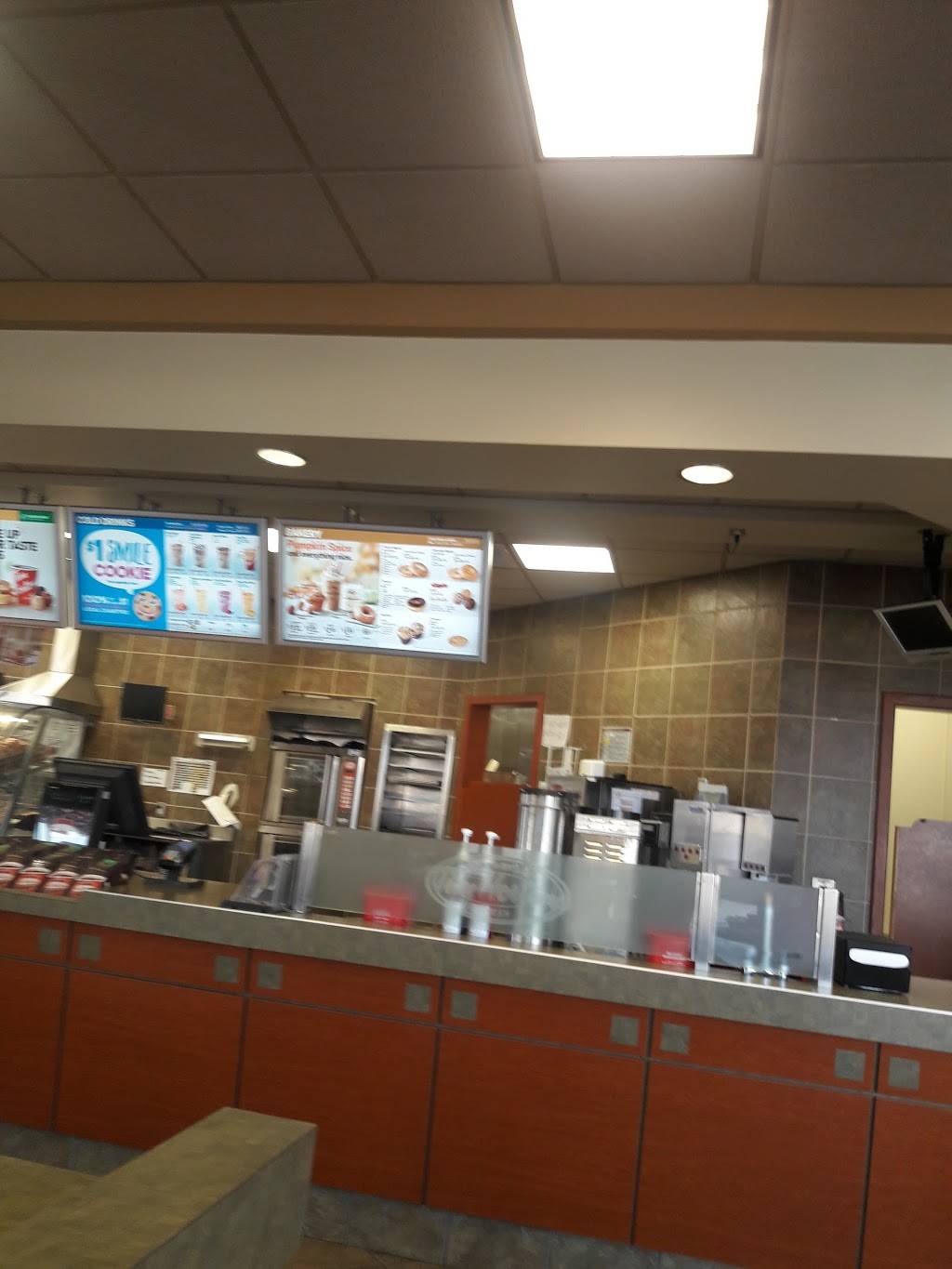 Tim Hortons | restaurant | 67467 S, Main St, Richmond, MI 48062, USA | 5867272404 OR +1 586-727-2404