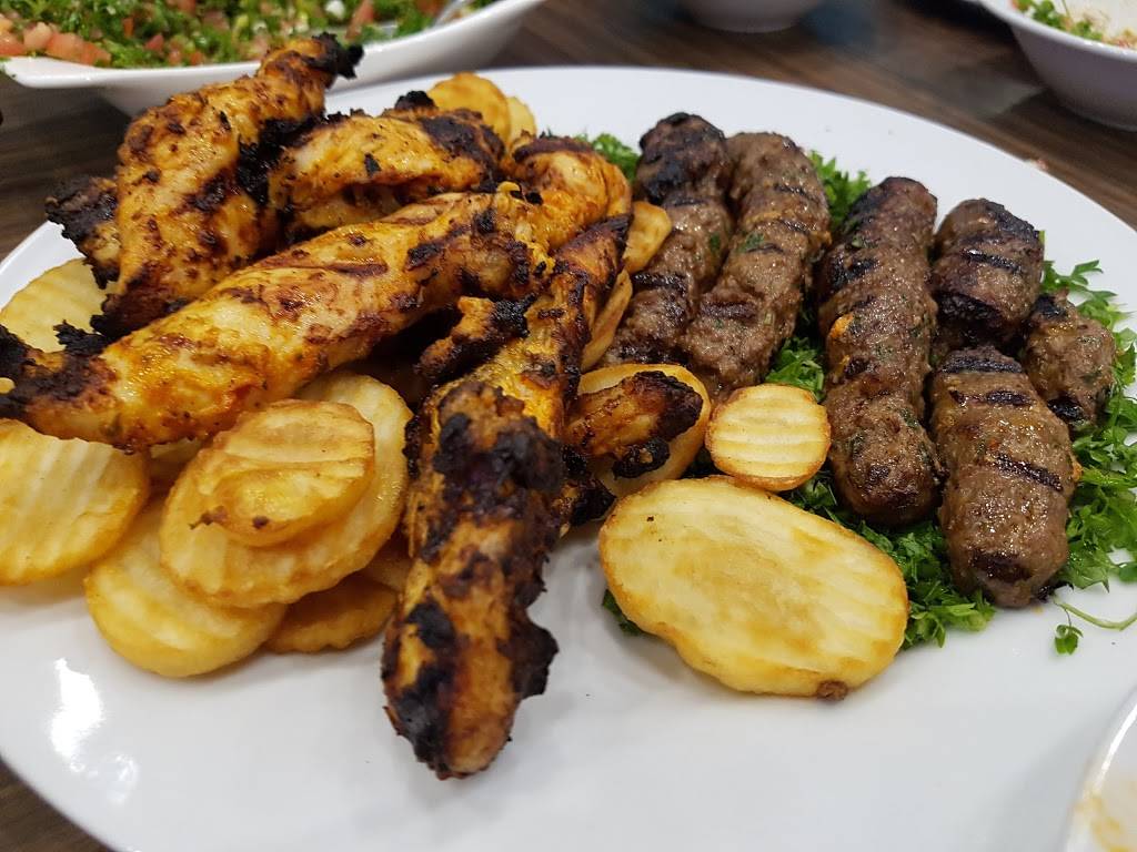 Lylac | restaurant | 1625 Boulevard Marcel-Laurin, Saint-Laurent, QC H4R 0B7, Canada | 5145075327 OR +1 514-507-5327