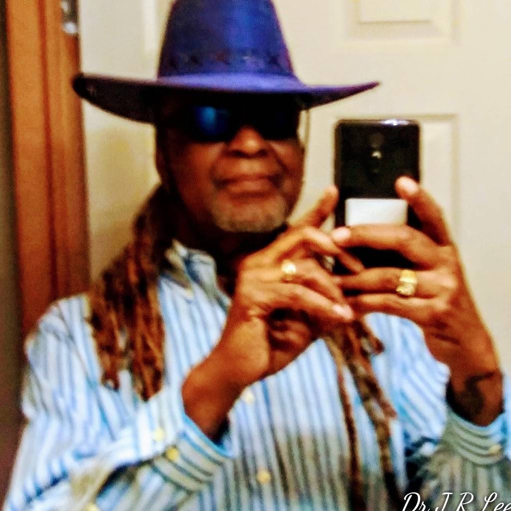 Subway | restaurant | 242 College Campus Dr, Moscow Mills, MO 63362, USA | 6363561041 OR +1 636-356-1041