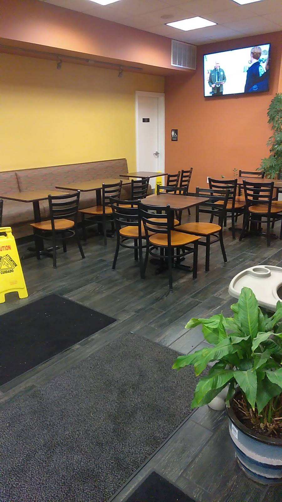 Three Stars Pizza | restaurant | 105 N Union St, Wilmington, DE 19805, USA | 3029941717 OR +1 302-994-1717