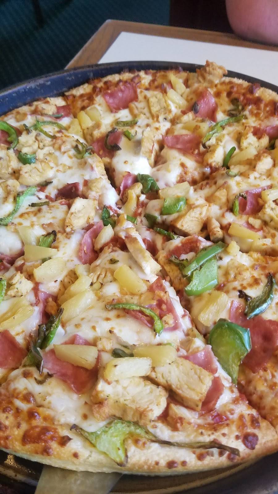 Pizza Hut | meal takeaway | 238 Meadow St, Littleton, NH 03561, USA | 6034446493 OR +1 603-444-6493