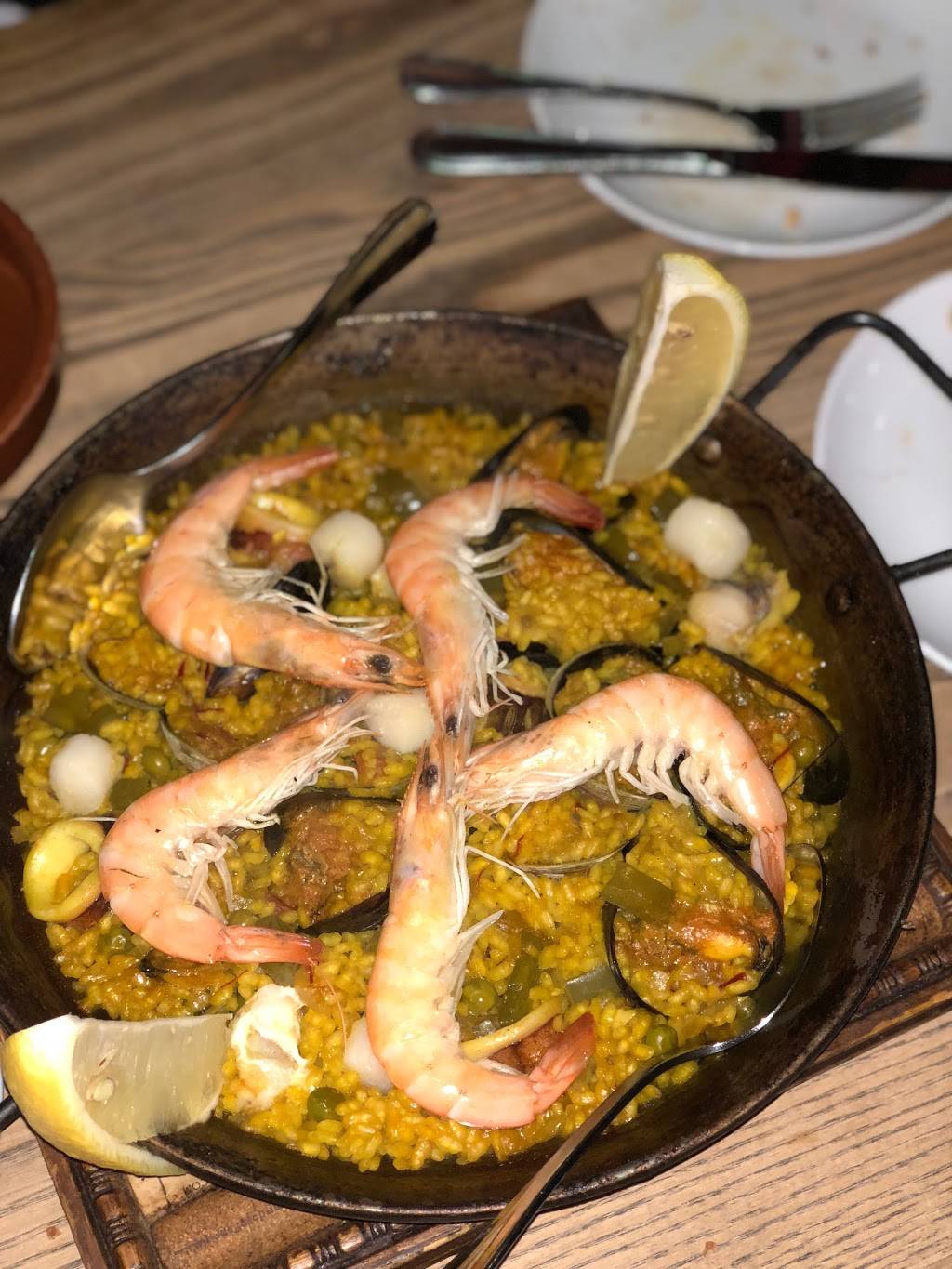 Pintxo Pincho Tapas Bar | restaurant | 385 Main St, Woburn, MA 01801, USA | 7819321379 OR +1 781-932-1379