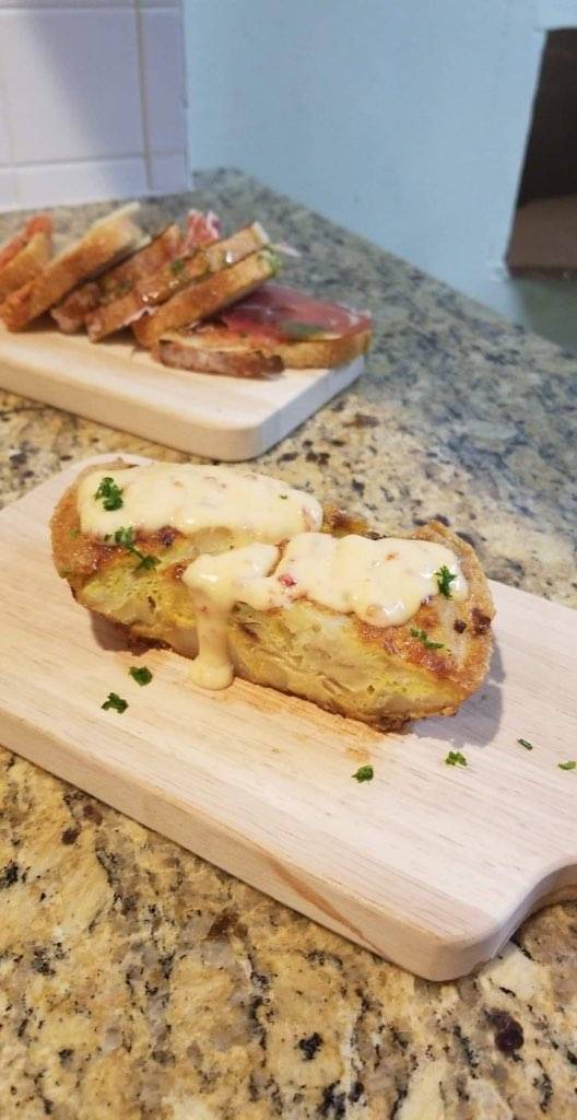 Riviera Tapas Bar | restaurant | 6108 Rhode Island Ave, Riverdale Park, MD 20737, USA | 2408253868 OR +1 240-825-3868