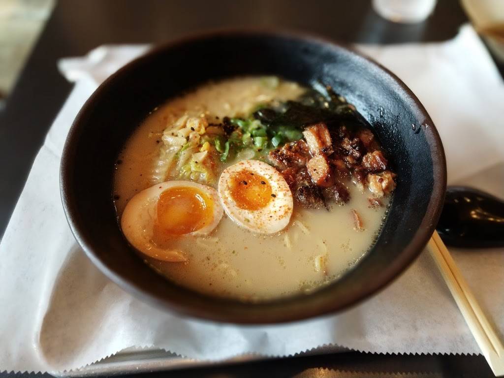 Le Bao Asian Eatery | restaurant | 1009 Park Ave, Columbia, MO 65201, USA | 5734432867 OR +1 573-443-2867