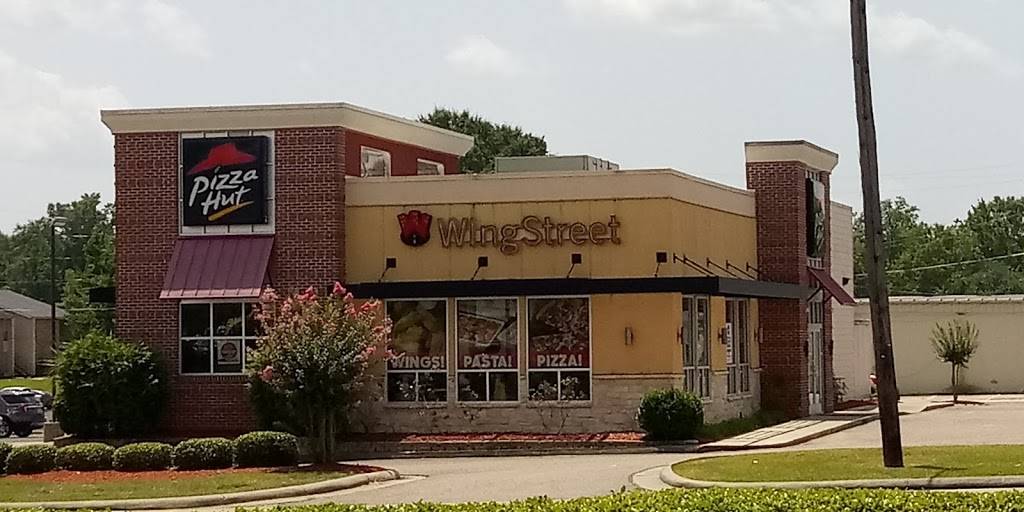 Pizza Hut | meal delivery | 3610 Hardy St, Hattiesburg, MS 39402, USA | 6012648584 OR +1 601-264-8584