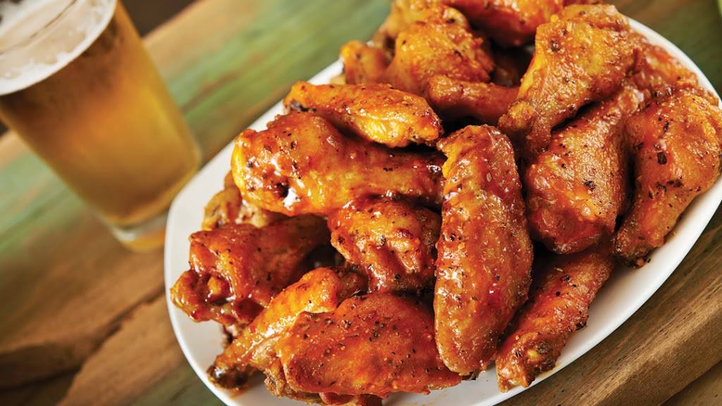 Hurricane Grill & Wings | restaurant | 12547 Bartram Park Blvd #205, Jacksonville, FL 32258, USA | 9045033311 OR +1 904-503-3311