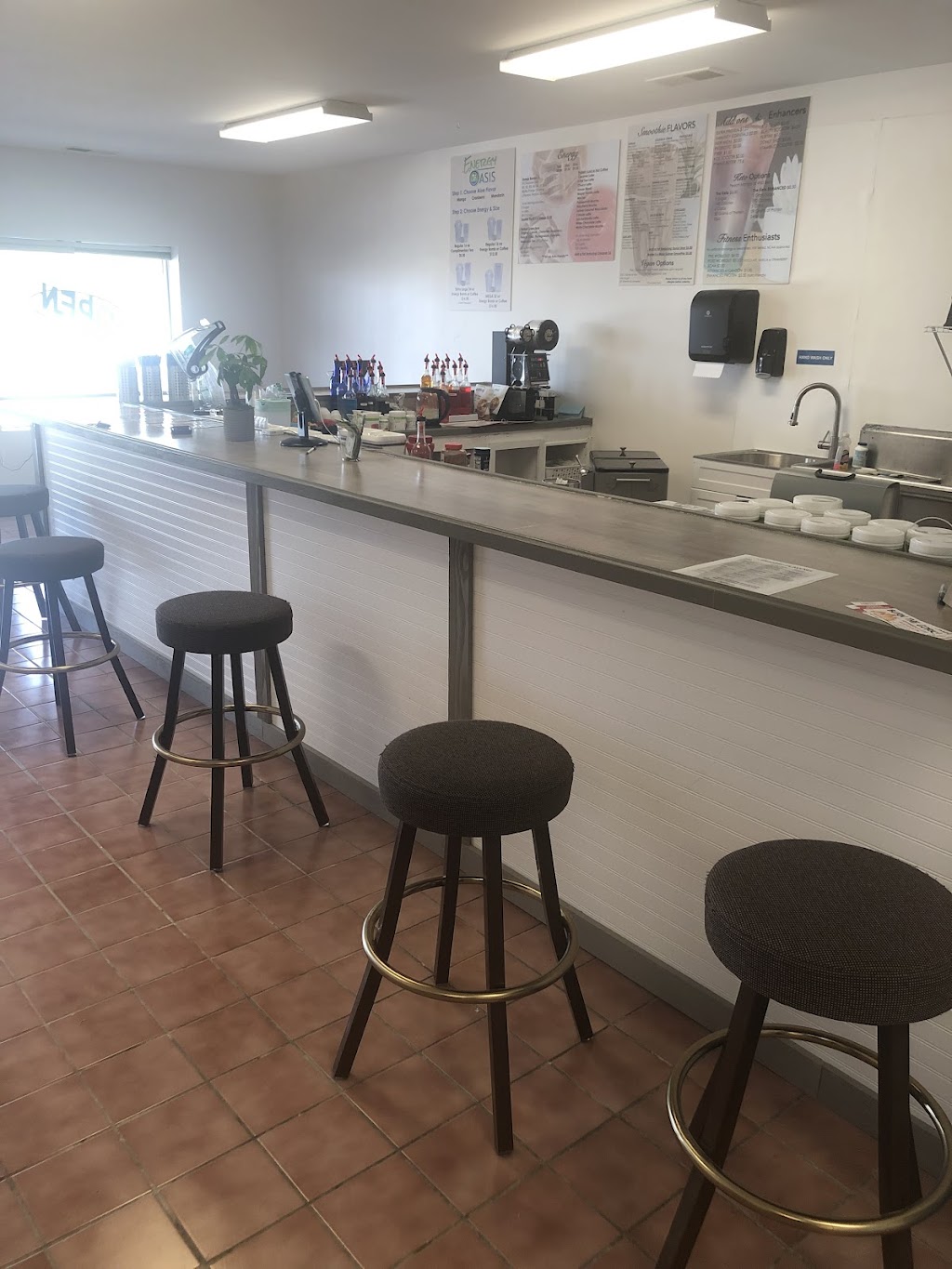 Energy Oasis | restaurant | 80 s. S.R. 135, Bargersville, IN 46106, USA | 3174580796 OR +1 317-458-0796