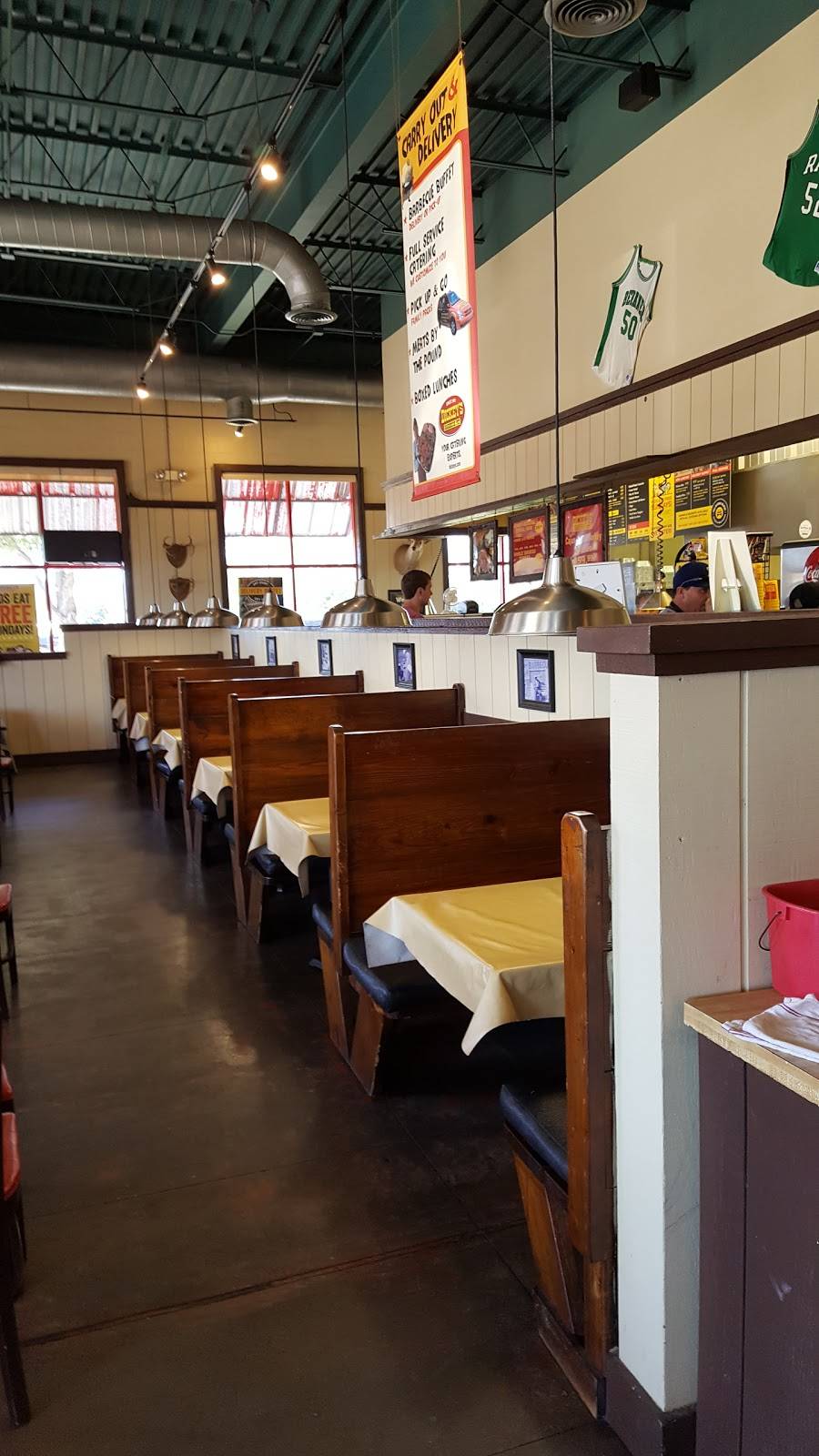 Dickeys Barbecue Pit | restaurant | 1150 N Plano Rd, Richardson, TX 75081, USA | 9729078494 OR +1 972-907-8494