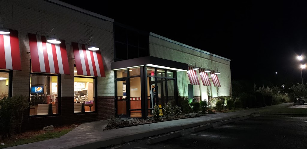 KFC | restaurant | 4650 W Tennessee St, Tallahassee, FL 32304, USA | 8505808502 OR +1 850-580-8502