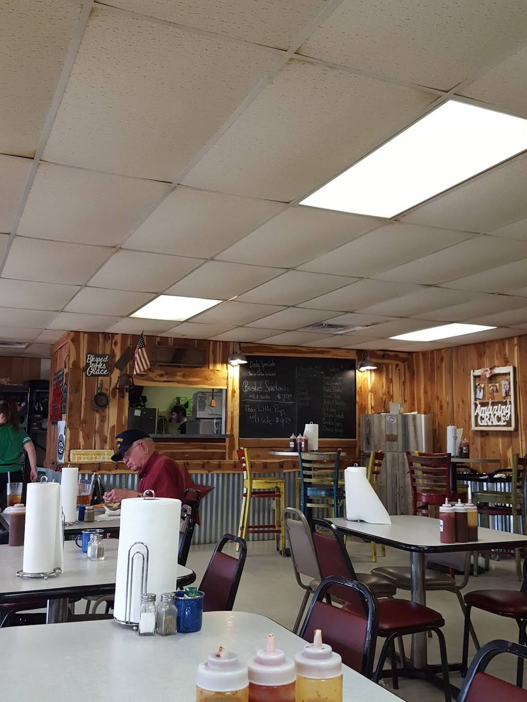 Main Street BBQ | restaurant | 1919 E Main St, Charleston, AR 72933, USA | 4799650500 OR +1 479-965-0500