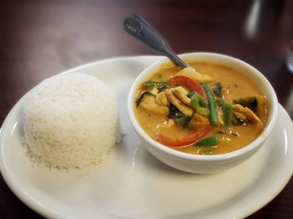 Real Thai Restaurant | restaurant | 4980 Kipling St #11, Wheat Ridge, CO 80033, USA | 7206386174 OR +1 720-638-6174