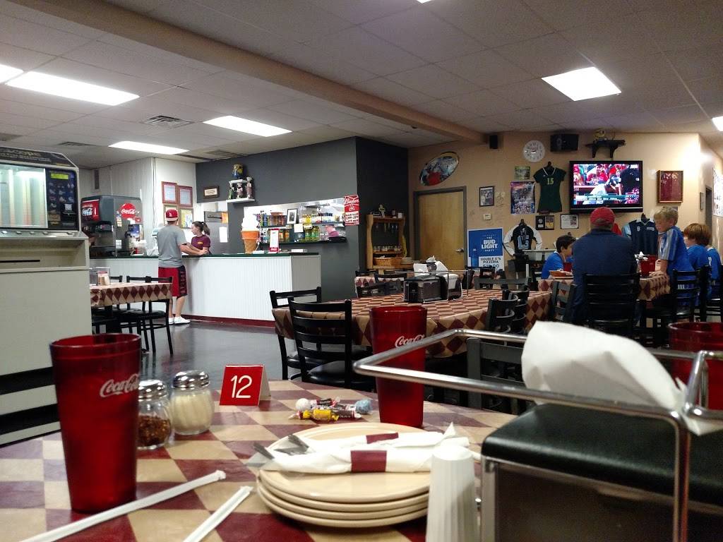 Double Ds Pizzeria | meal delivery | 13150 Tesson Ferry Rd, St. Louis, MO 63128, USA | 3144727600 OR +1 314-472-7600