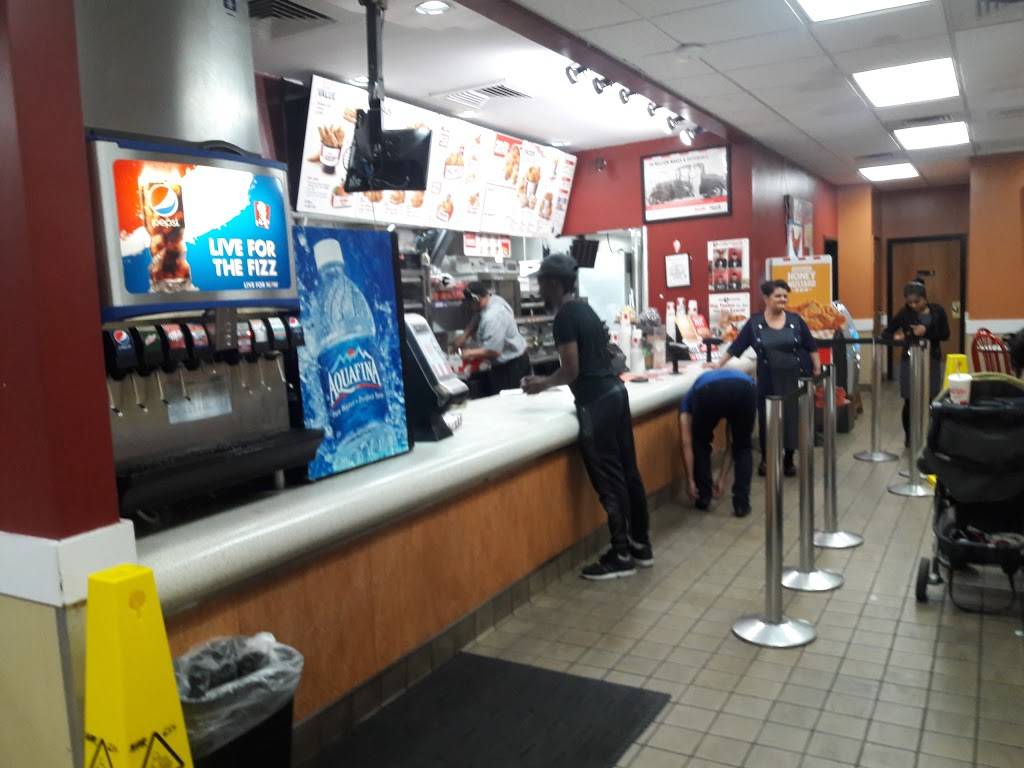 KFC | restaurant | 5717 Queens Blvd, Woodside, NY 11377, USA | 7182055231 OR +1 718-205-5231