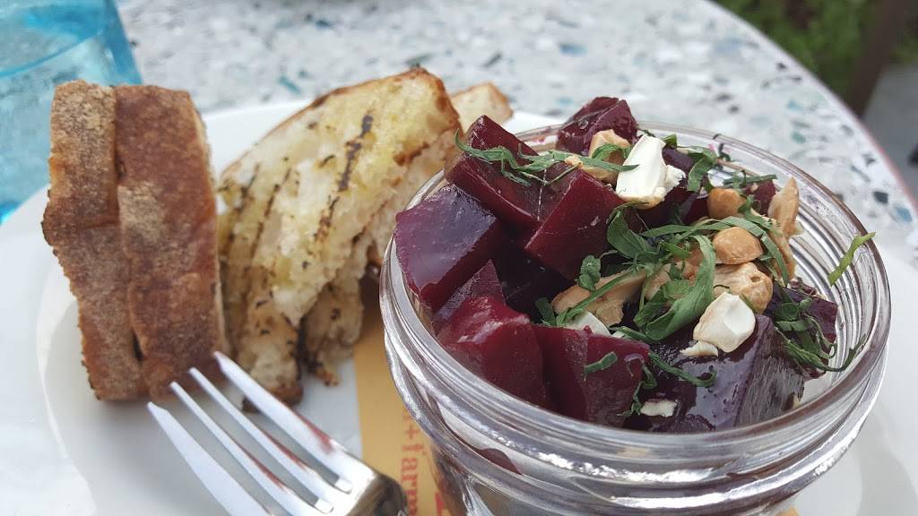 Zazu Kitchen + Farm | restaurant | 6770 McKinley St #150, Sebastopol, CA 95472, USA | 7075234814 OR +1 707-523-4814