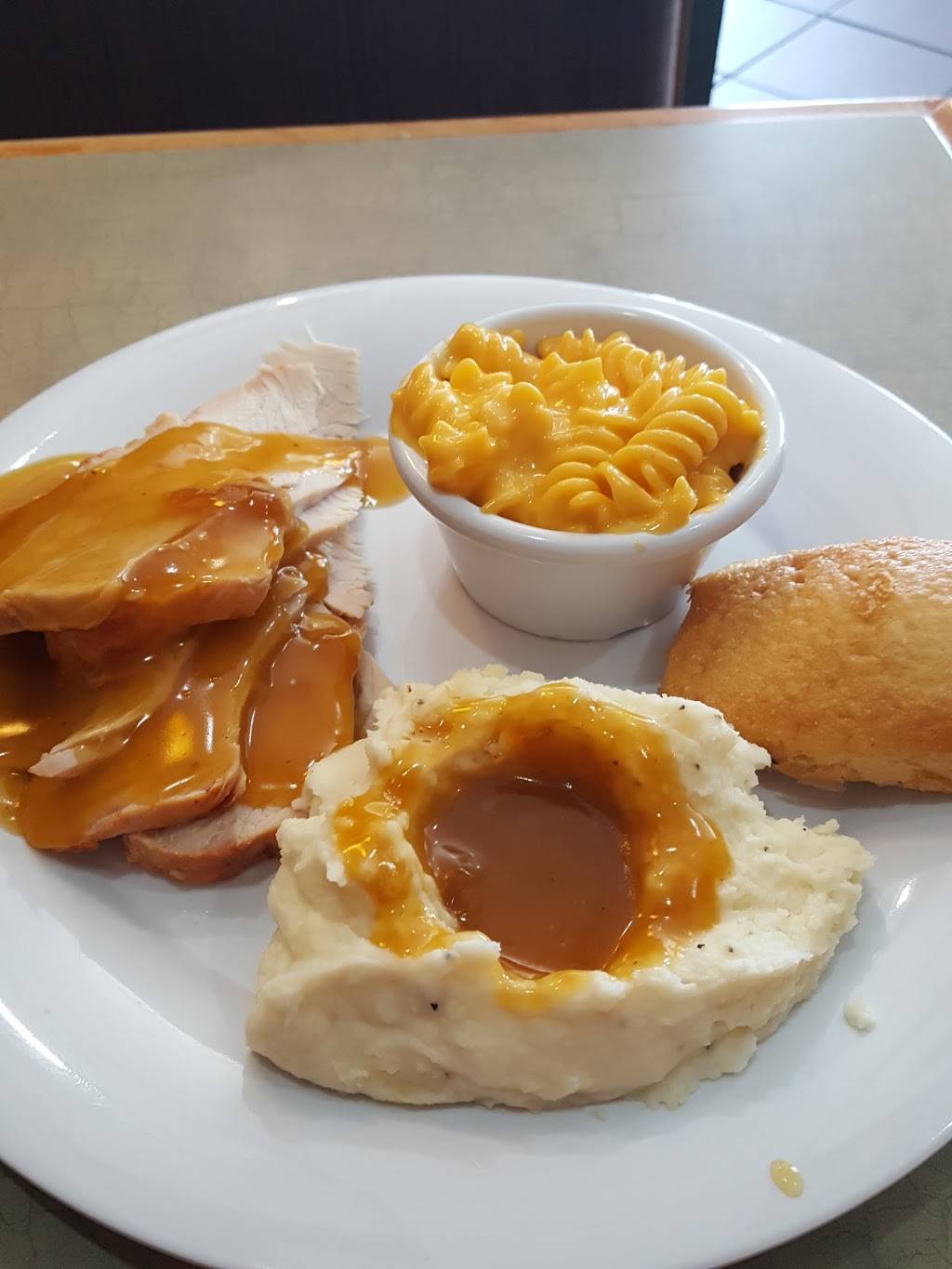 Boston Market | restaurant | 1644 Hendersonville Hwy, Asheville, NC 28803, USA | 8282748955 OR +1 828-274-8955