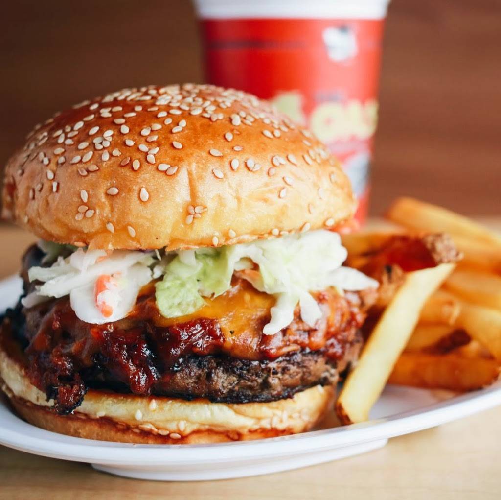 Eat At Oasis Pizza & Grill | restaurant | 1734 W Laskey Rd, Toledo, OH 43613, USA | 4194723663 OR +1 419-472-3663