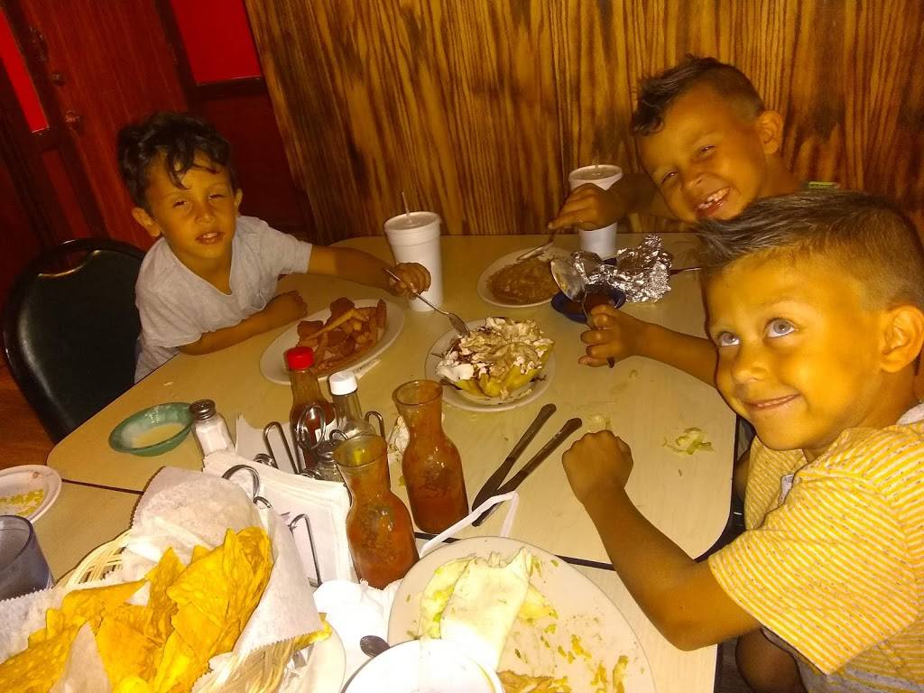 Dos Primos Mexican Restaurant | restaurant | 101 N 1st St, Owensville, MO 65066, USA | 5734378464 OR +1 573-437-8464