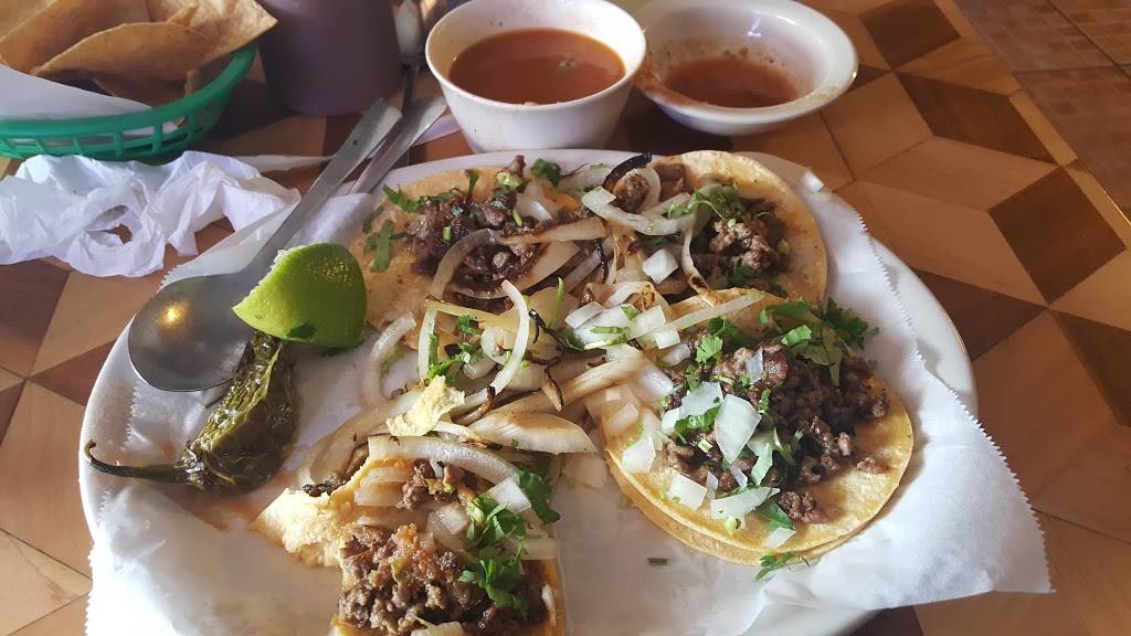 Taqueria Vallarta #2 | restaurant | 1430 E César E. Chávez Blvd, San Antonio, TX 78210, USA | 2105345285 OR +1 210-534-5285