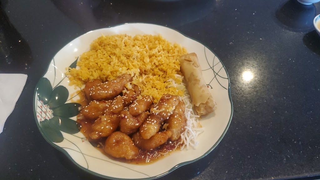 Wah Wok Chinese Food | restaurant | 8110 Colorado Blvd #5, Firestone, CO 80520, USA | 3038335817 OR +1 303-833-5817