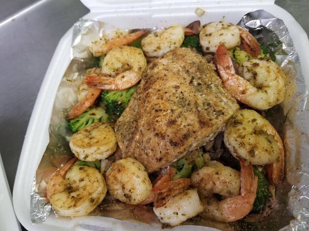 Crown Burgers & Subs | restaurant | 26177 Euclid Ave, Euclid, OH 44132, USA | 2167311133 OR +1 216-731-1133