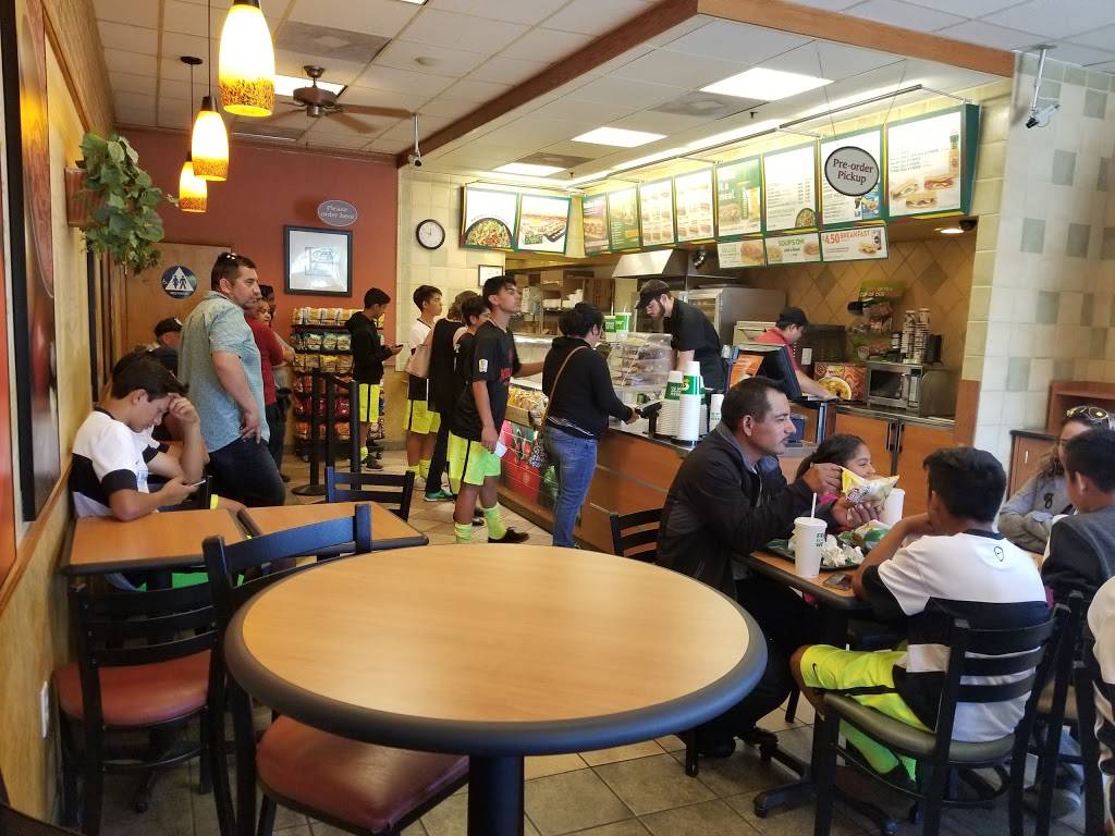 Subway | restaurant | 6120 Telegraph Rd, Ventura, CA 93003, USA | 8056582891 OR +1 805-658-2891