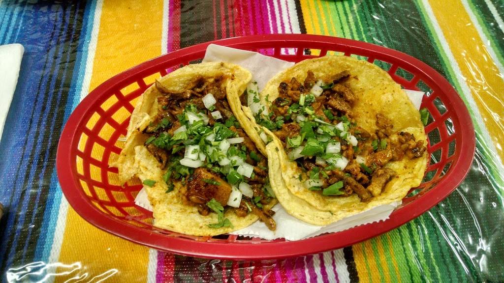 La Cocina De Emma | restaurant | 111 W Brink St, Harvard, IL 60033, USA | 8157700710 OR +1 815-770-0710