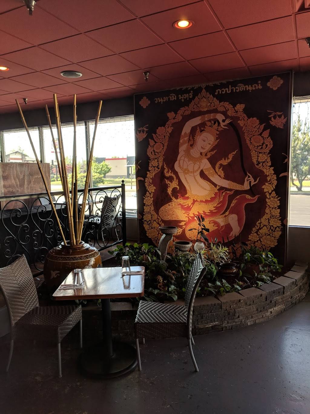 Ma.La.Kor Thai | restaurant | 101 SW 41st St G, Renton, WA 98057, USA | 4252511968 OR +1 425-251-1968