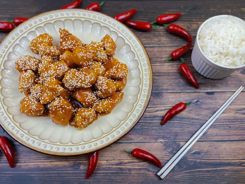 Little Chili | restaurant | 13801 N Bryant Ave, Edmond, OK 73013, USA | 4052422191 OR +1 405-242-2191