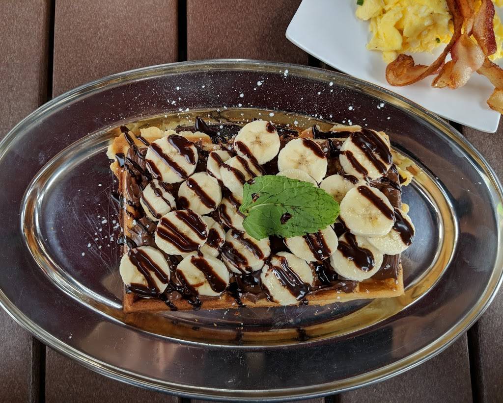 Belgium Waffle Haus | restaurant | 11211 Ventura Blvd #102, Studio City, CA 91604, USA | 8188537233 OR +1 818-853-7233