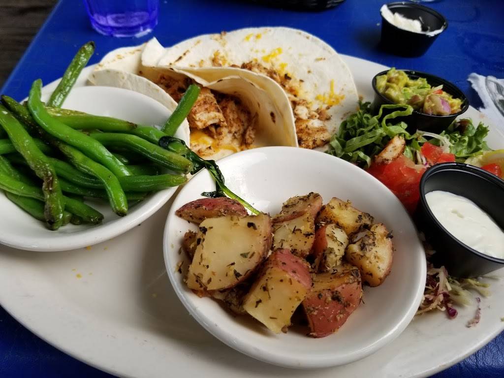 Kingfish Grill On the Water | restaurant | 252 Yacht Club Dr, St. Augustine, FL 32084, USA | 9048242111 OR +1 904-824-2111