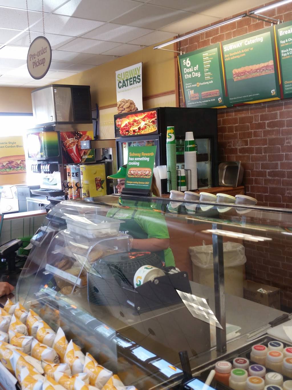 Subway | meal takeaway | 5754 Palmer Park Blvd Unit C, Colorado Springs, CO 80915, USA | 7192193119 OR +1 719-219-3119