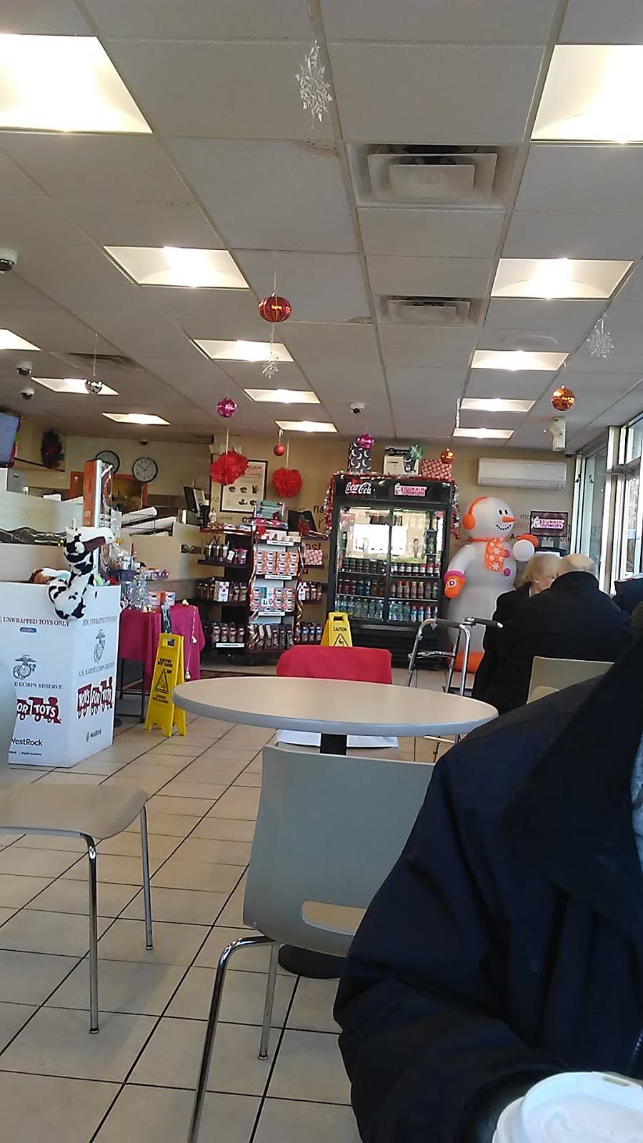 Dunkin | bakery | 374 Main St, Oneonta, NY 13820, USA | 6074328314 OR +1 607-432-8314