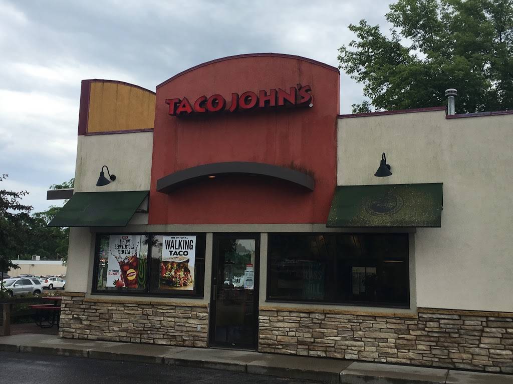 Taco Johns | restaurant | 301 S Rum River Dr, Princeton, MN 55371, USA | 7633895478 OR +1 763-389-5478