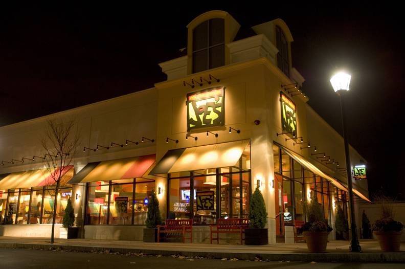 Not Your Average Joes | restaurant | 4C Wayside Rd, Burlington, MA 01803, USA | 7815051303 OR +1 781-505-1303