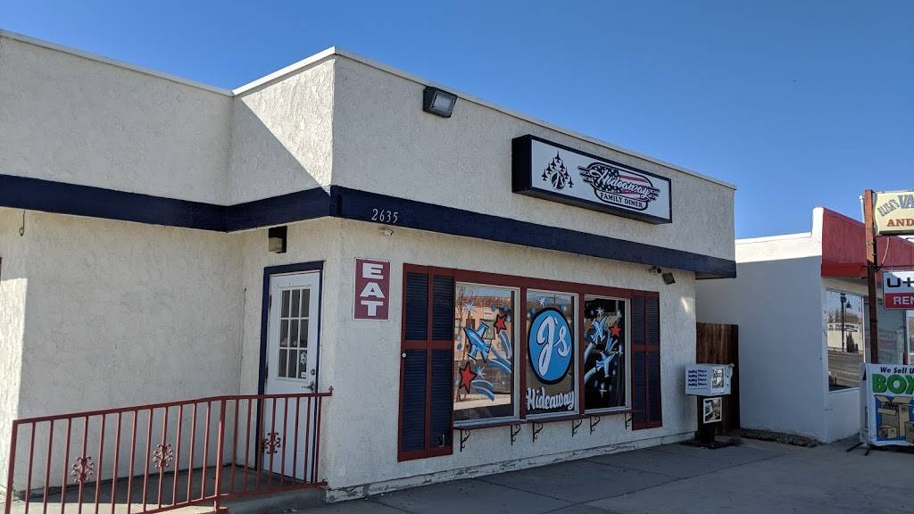 Js Hideaway Family Diner | restaurant | 2635 Diamond St, Rosamond, CA 93560, USA | 6612214529 OR +1 661-221-4529