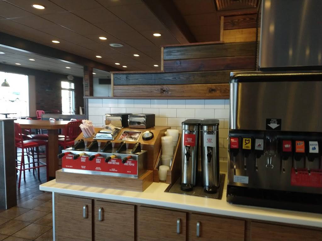 Arbys | restaurant | 972 Graham Rd, Cuyahoga Falls, OH 44221, USA | 3309233416 OR +1 330-923-3416