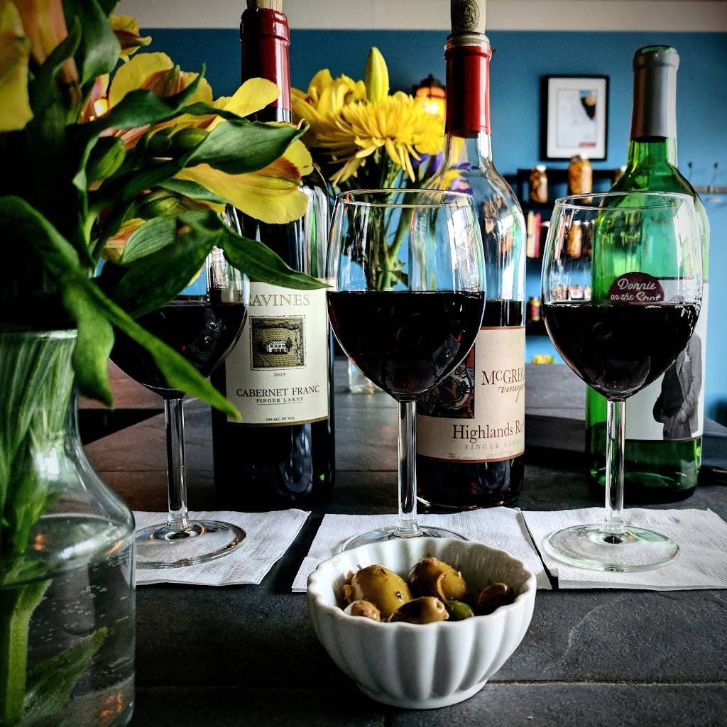 Keuka Kafe | restaurant | 11204 Queens Blvd, Forest Hills, NY 11375, USA | 7188801478 OR +1 718-880-1478