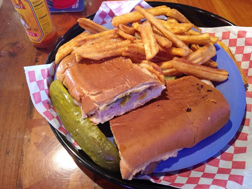 Bonefish Macs Sports Grille | restaurant | 662 SE Becker Rd, Port St. Lucie, FL 34984, USA | 7723446227 OR +1 772-344-6227