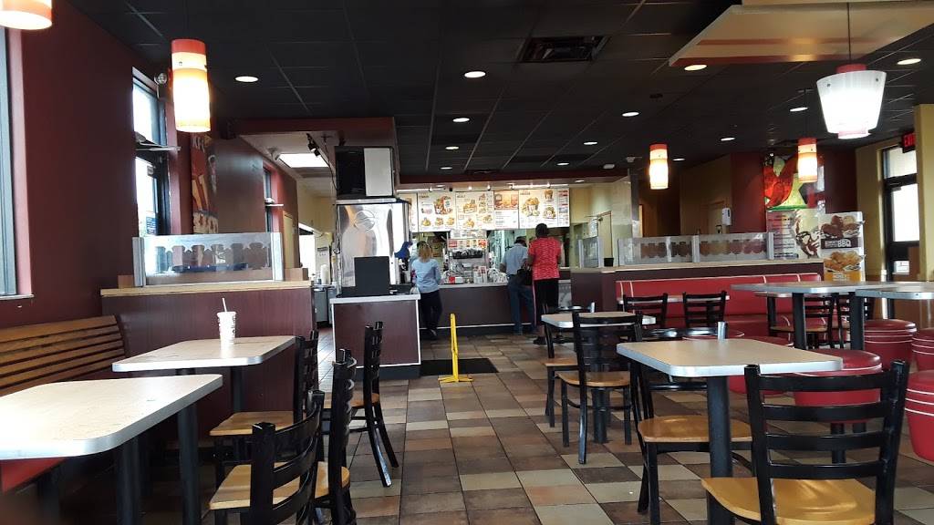 KFC | restaurant | 9951 Pines Blvd, Pembroke Pines, FL 33024, USA | 9544352315 OR +1 954-435-2315