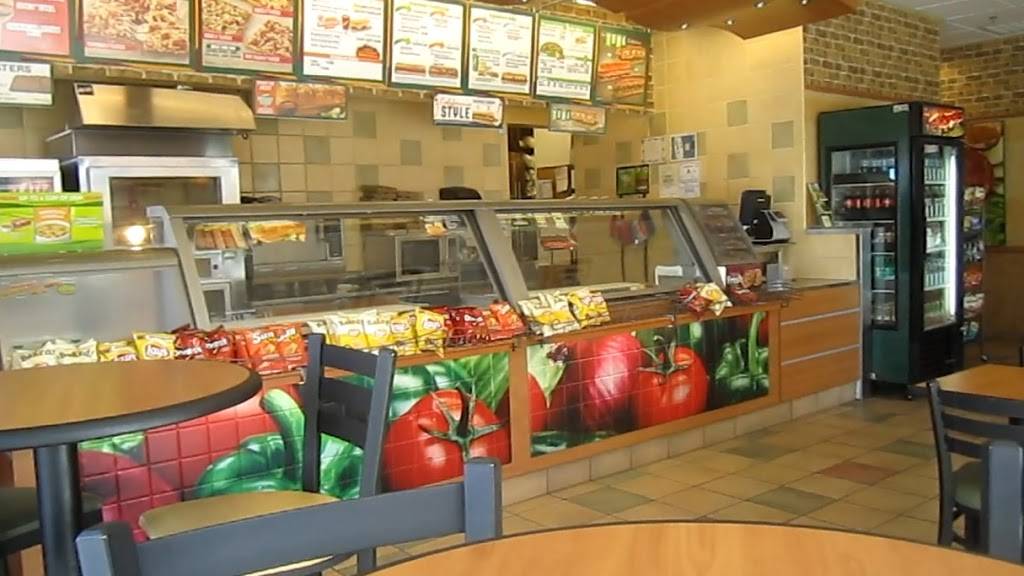 Subway | restaurant | Westland Center, 4375 N Pecos Rd #125, North Las Vegas, NV 89030, USA | 7026510999 OR +1 702-651-0999