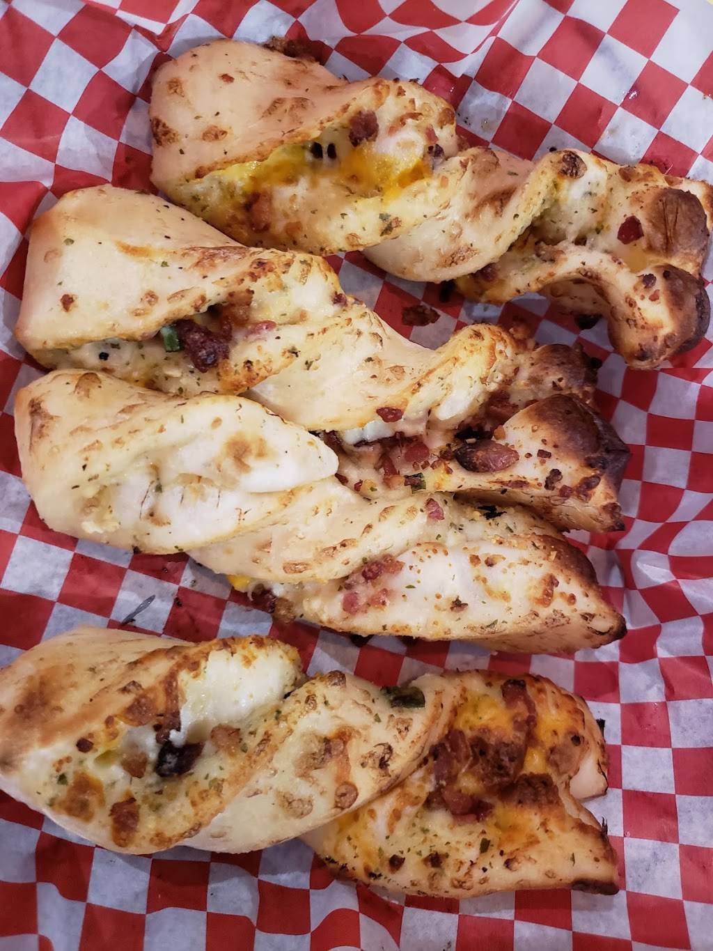 Round Table Pizza | restaurant | 21117 WA-410, Bonney Lake, WA 98391, USA | 2538625511 OR +1 253-862-5511