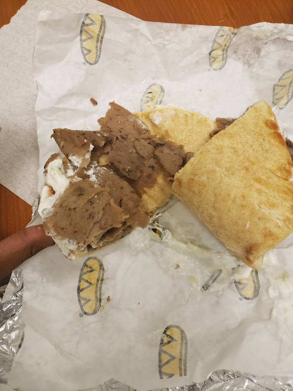 Which Wich Superior Sandwiches | restaurant | 645 Griswold St #66, Detroit, MI 48226, USA | 3136381456 OR +1 313-638-1456