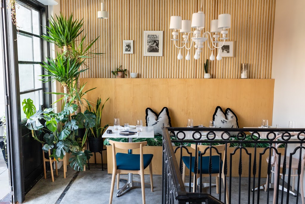 Monarch | restaurant | 146 Metropolitan Ave, Brooklyn, NY 11249, USA | 9179091596 OR +1 917-909-1596