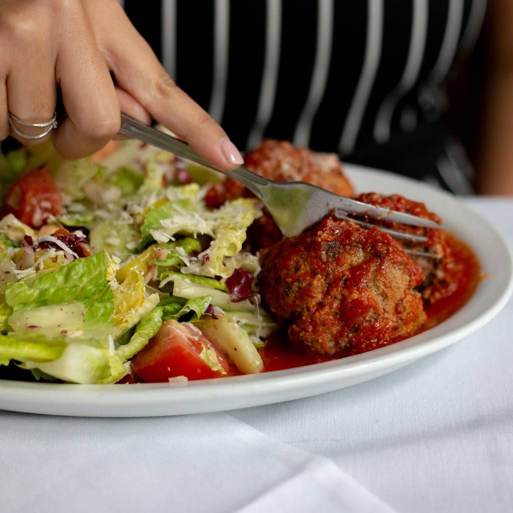 Victory Italian | restaurant | 434 W Ontario St, Chicago, IL 60654, USA | 3129292850 OR +1 312-929-2850