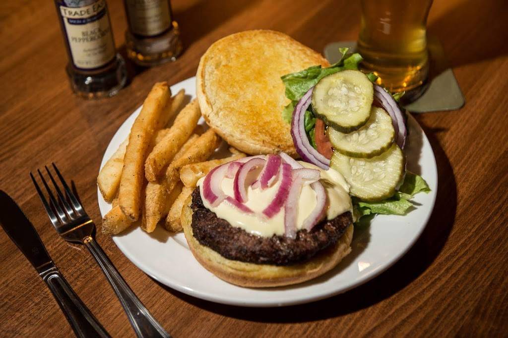 At Ease Craft Beer Pub | restaurant | 6918, 15761 S Bell Rd, Homer Glen, IL 60491, USA | 7089813186 OR +1 708-981-3186